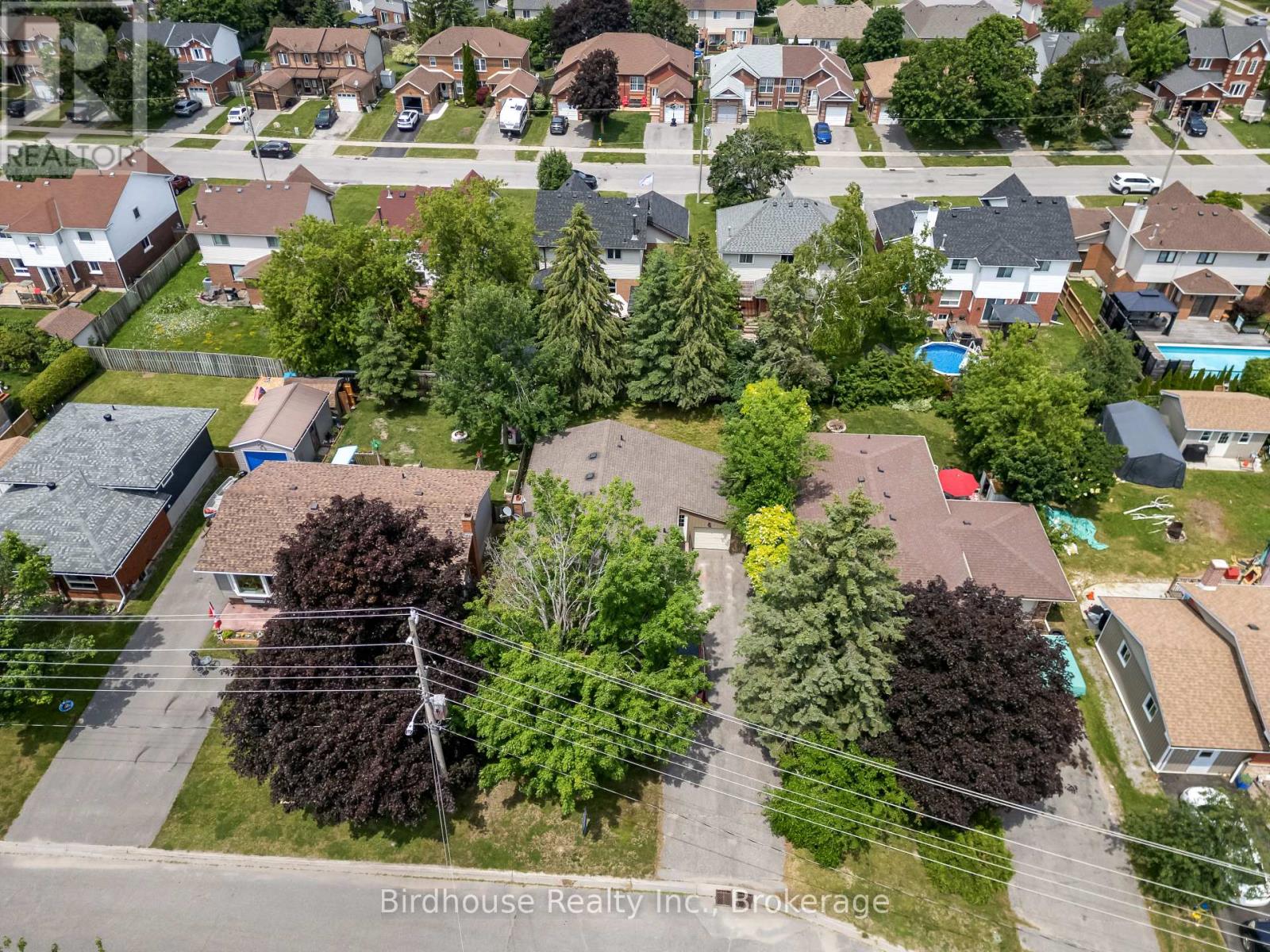 10 OAK STREET - 35