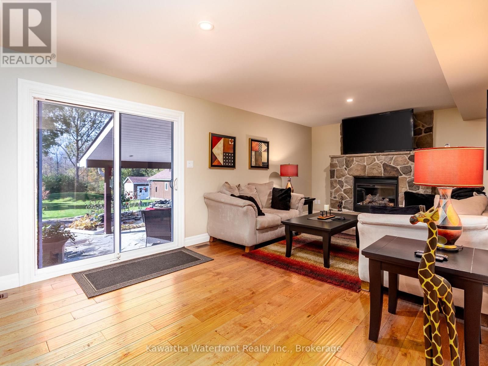 33 NORTHLINE ROAD - 12