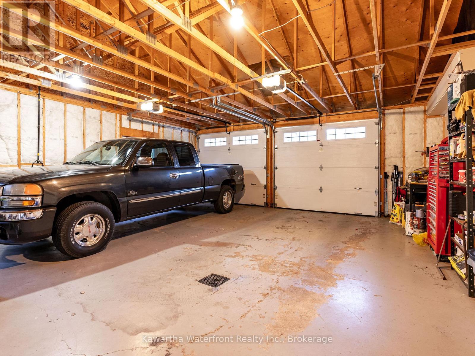 33 NORTHLINE ROAD - 16