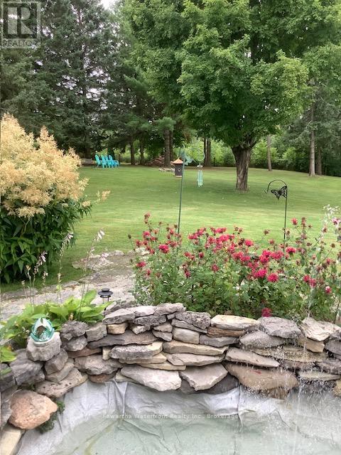 33 NORTHLINE ROAD - 39