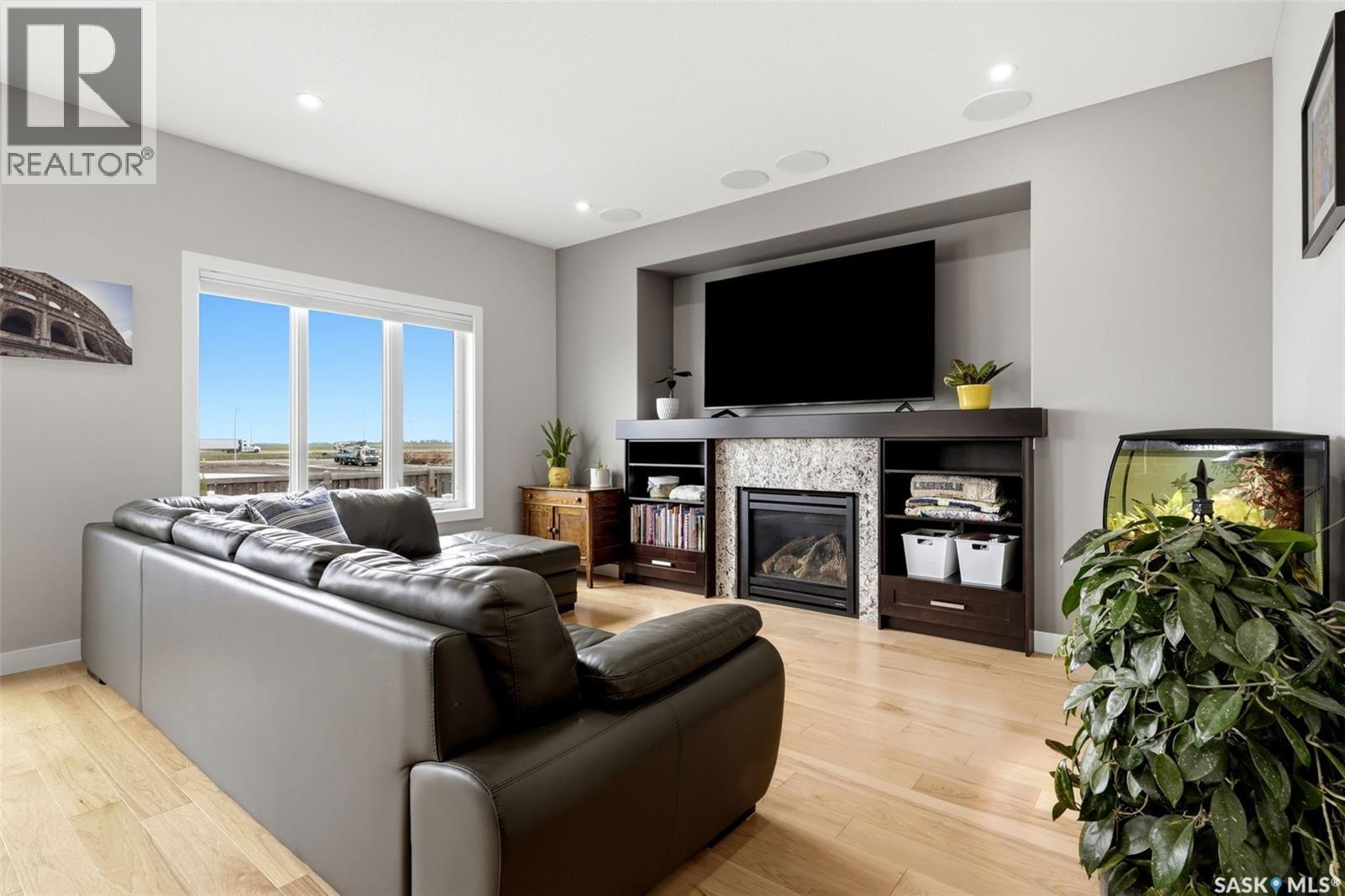 4741 Padwick AVENUE - 6
