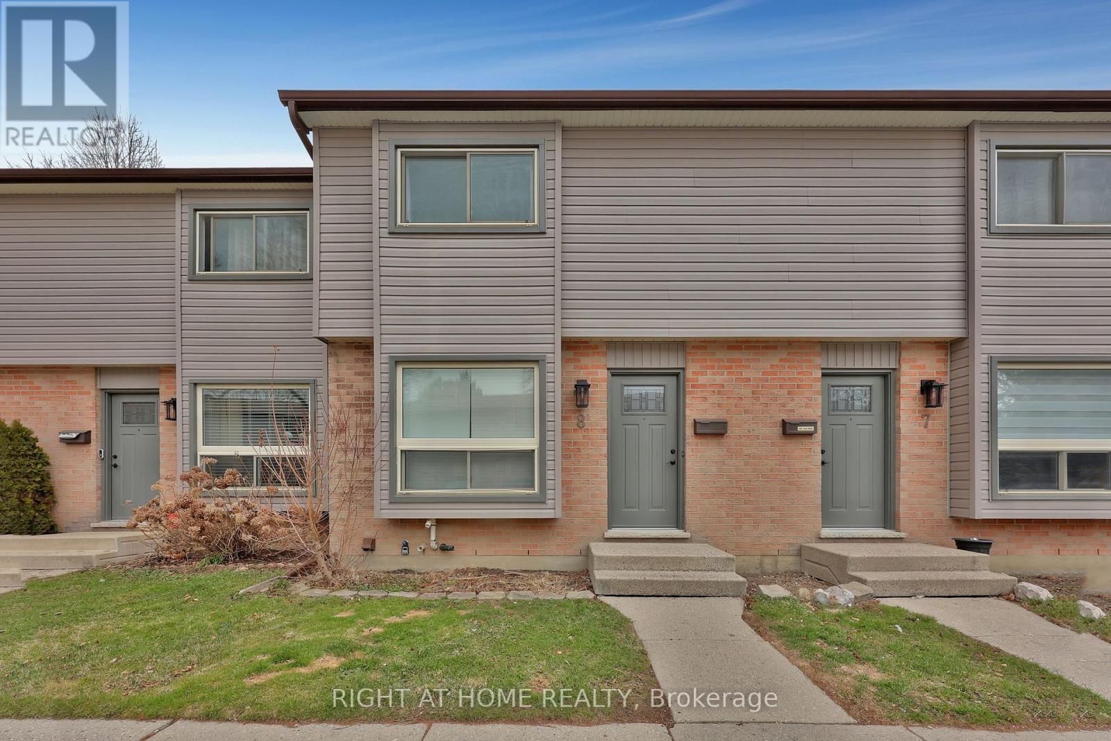 #8 253 TAYLOR STREET - 1