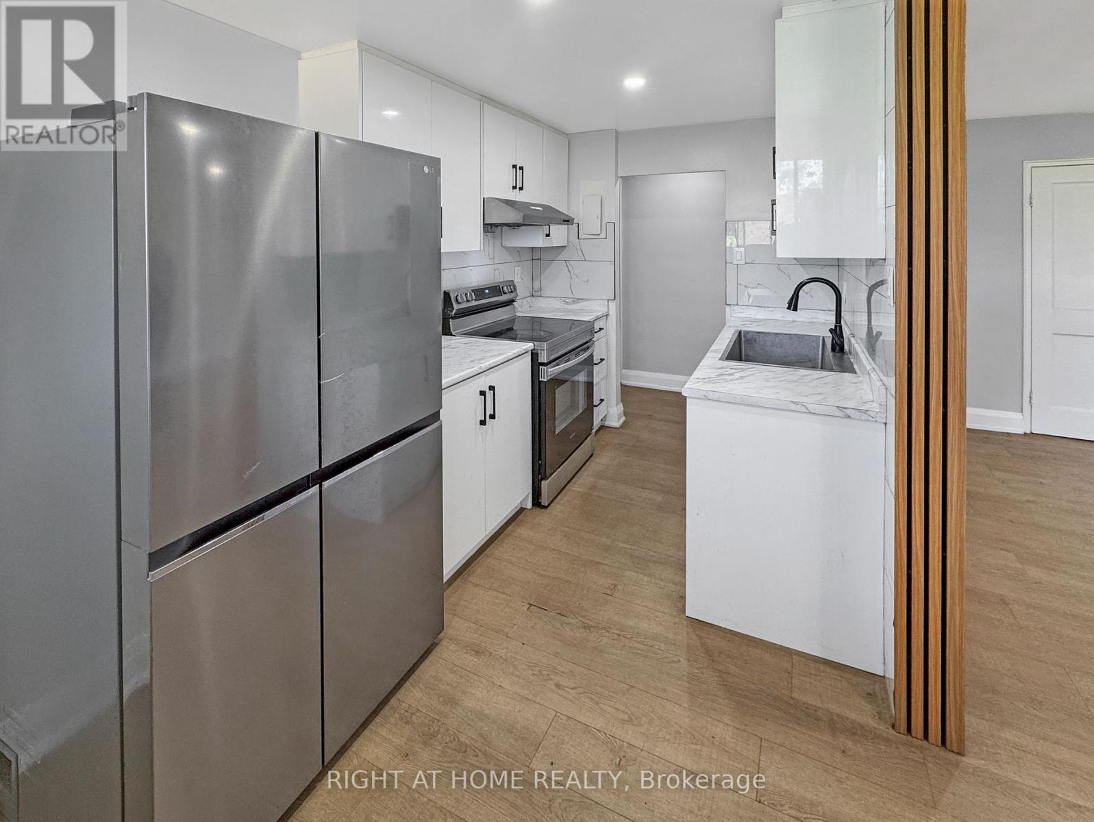 #101 1830 DUMONT STREET - 5