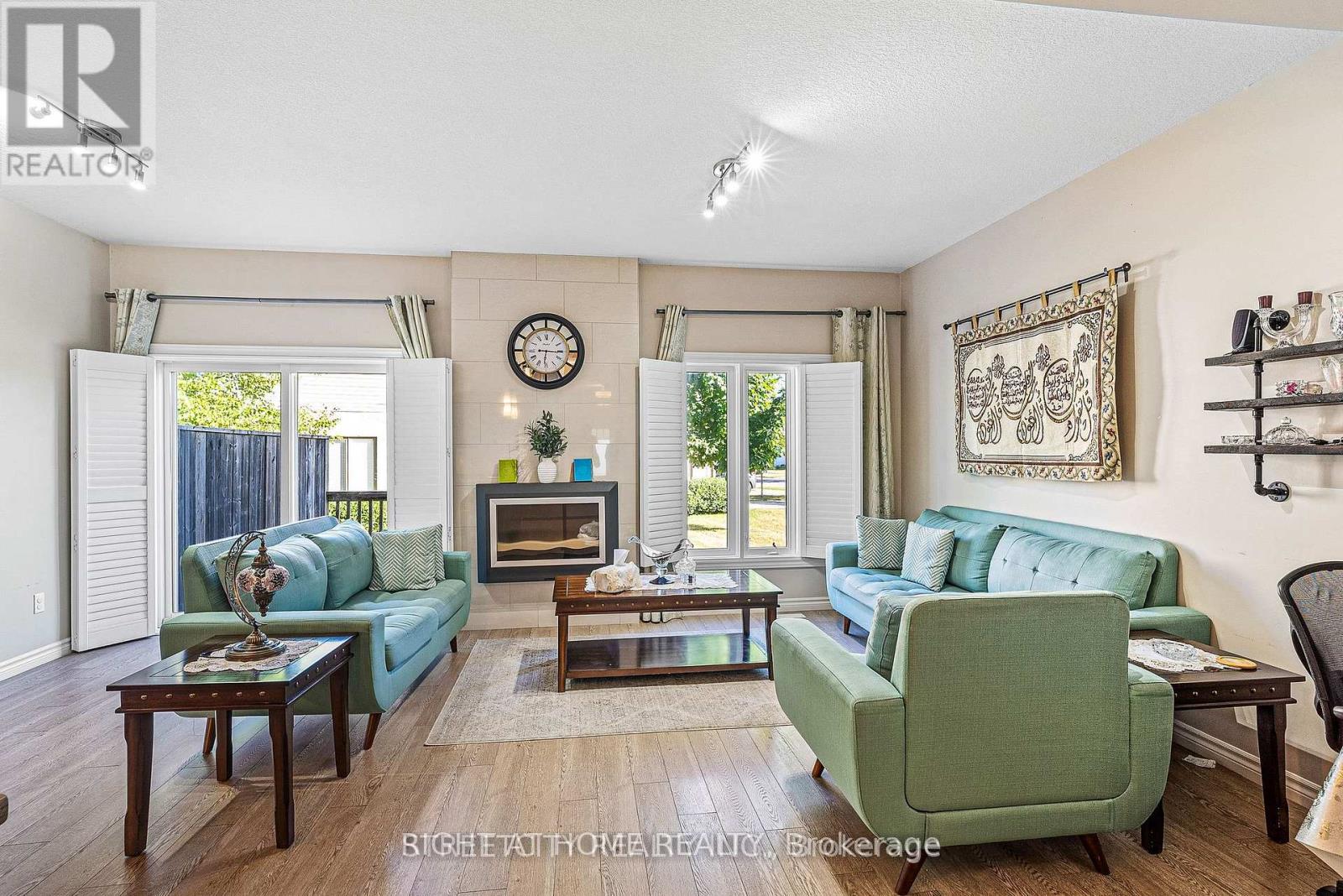 #3 1924 CEDARHOLLOW BOULEVARD - 13