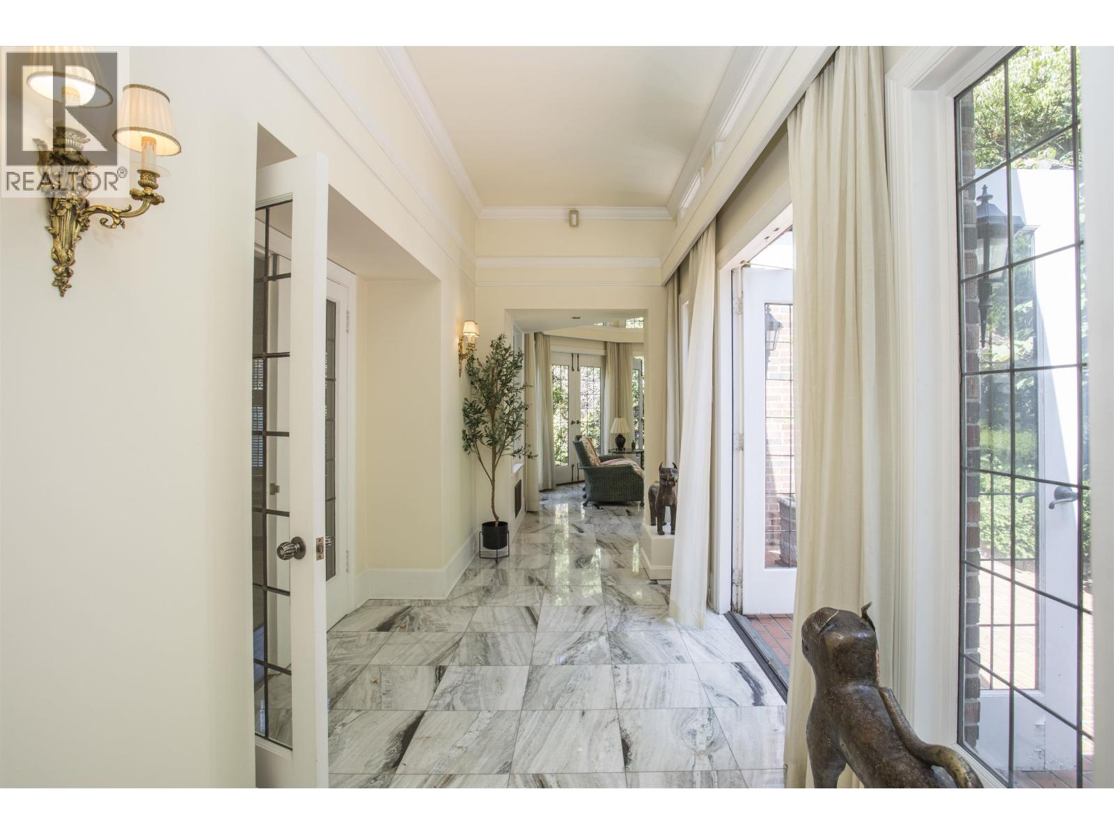 4576 CONNAUGHT DRIVE, Vancouver