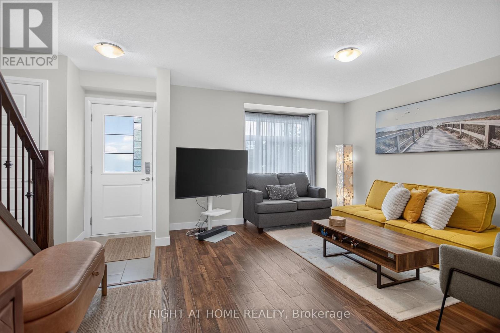 #48 1110 MEADOWLARK RIDGE - 10