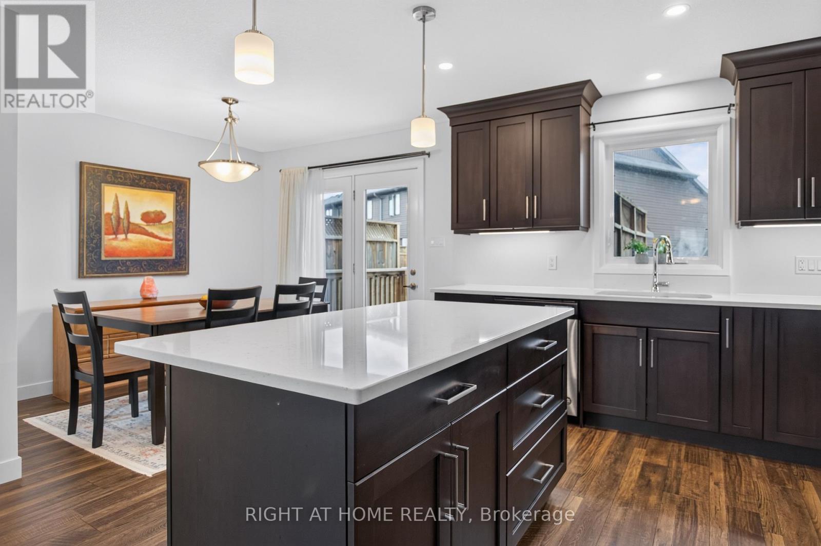 #48 1110 MEADOWLARK RIDGE - 20