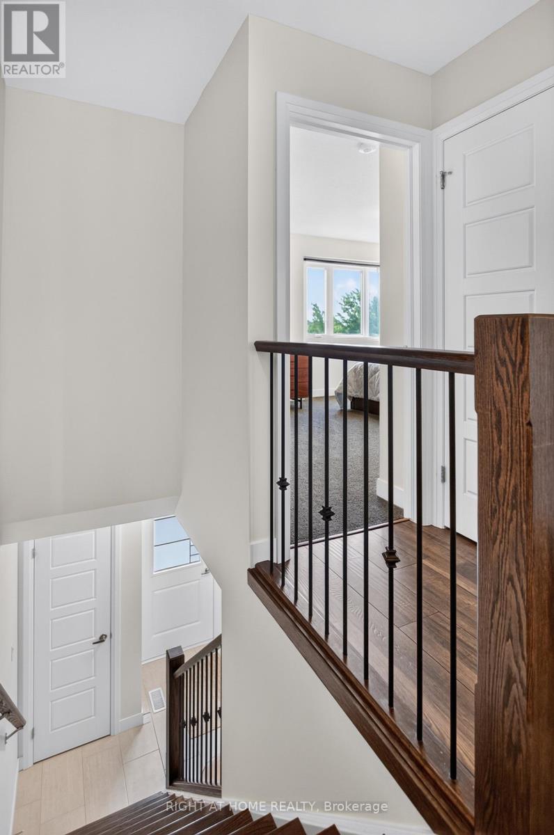 #48 1110 MEADOWLARK RIDGE - 25
