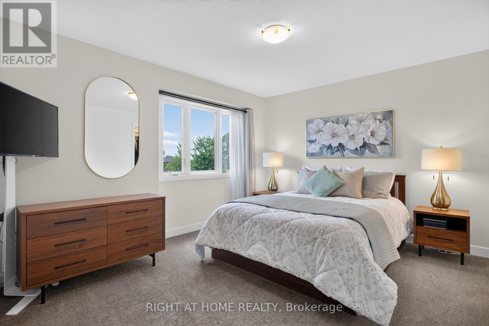 #48 1110 MEADOWLARK RIDGE - 26