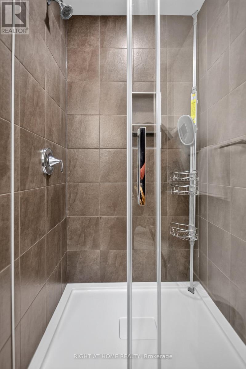 #48 1110 MEADOWLARK RIDGE - 28