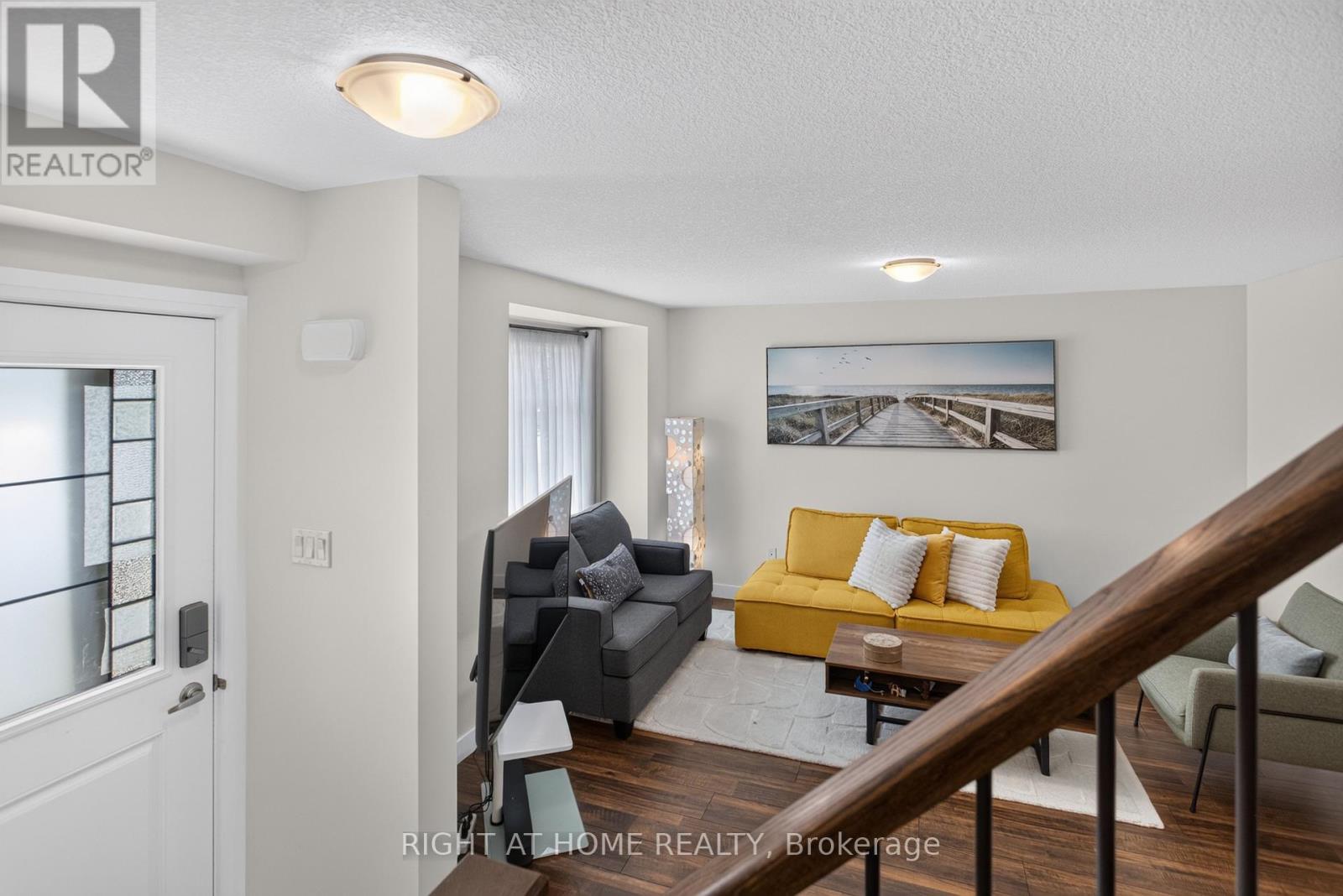#48 1110 MEADOWLARK RIDGE - 37