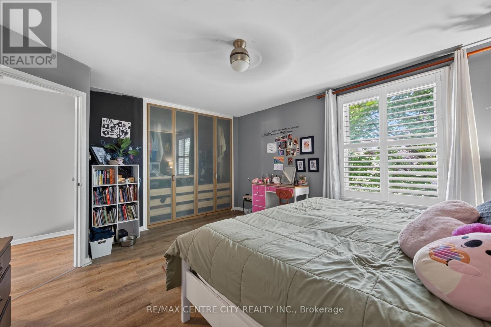 #3 720 WONDERLAND ROAD S - 18