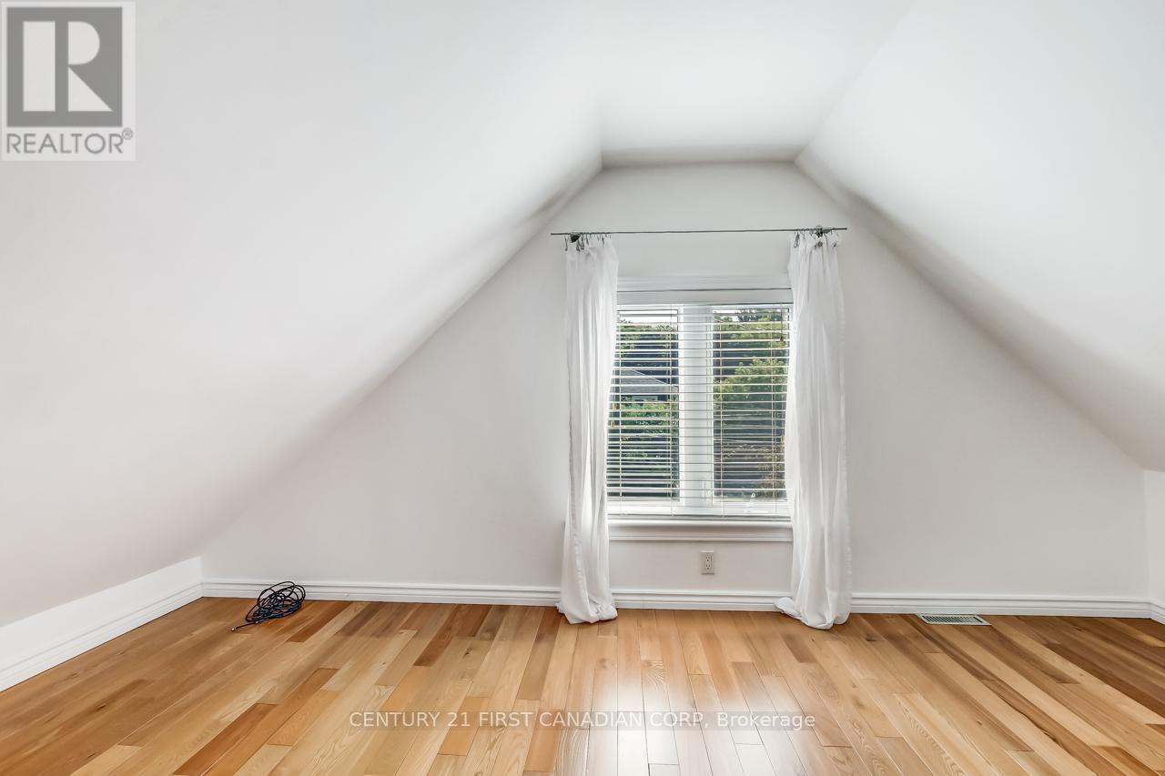 103 EDWARD STREET - 10