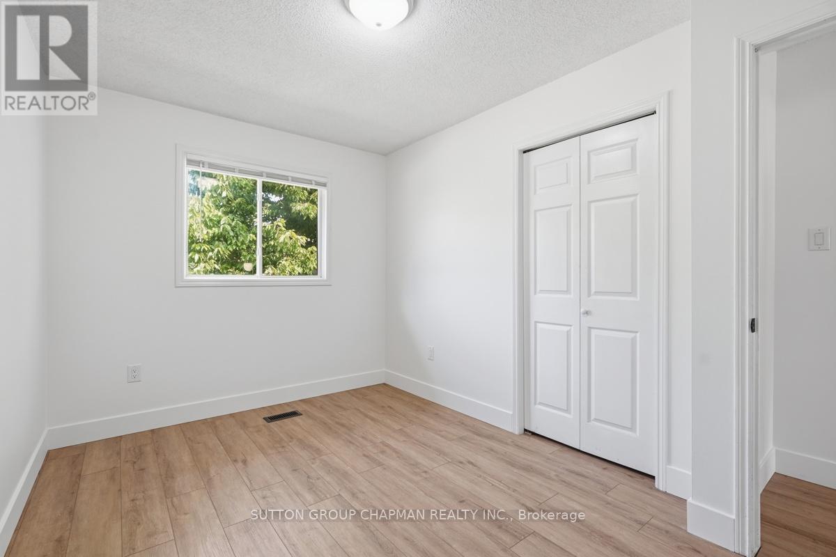 955 LAWSON ROAD - 15