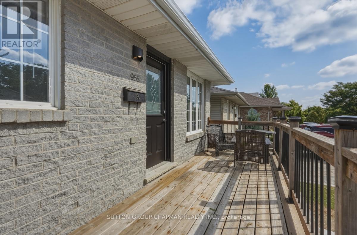955 LAWSON ROAD - 3