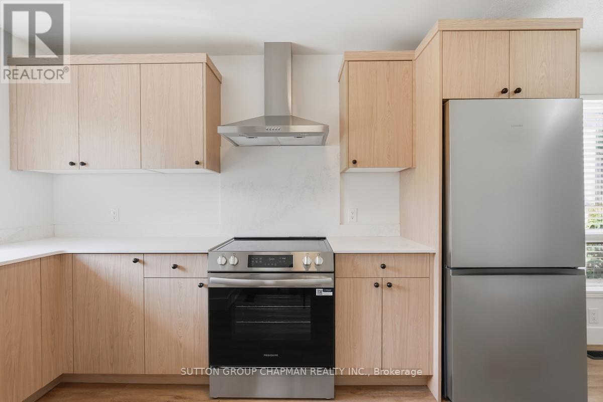 955 LAWSON ROAD - 9