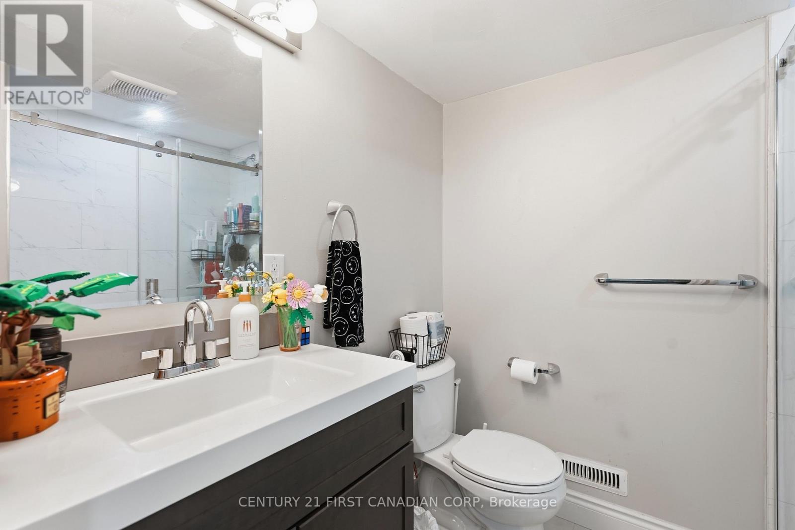 2608 HOLBROOK DRIVE - 40
