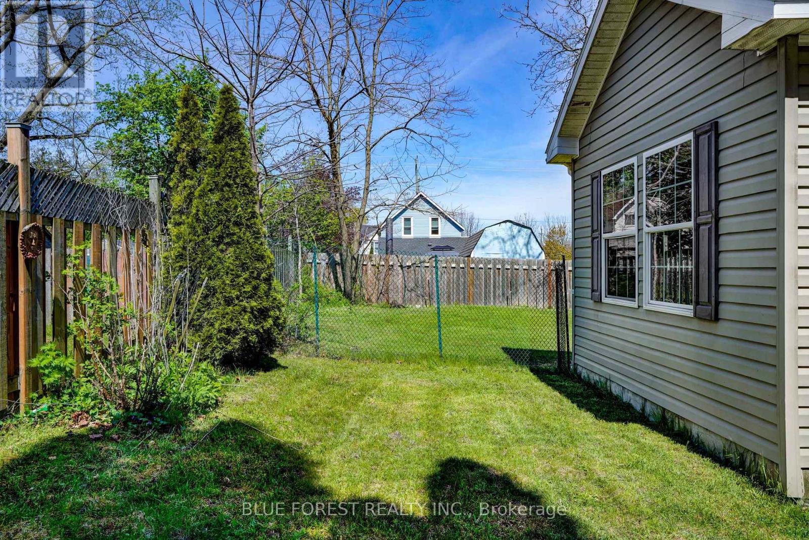 173 HARPER STREET - 35