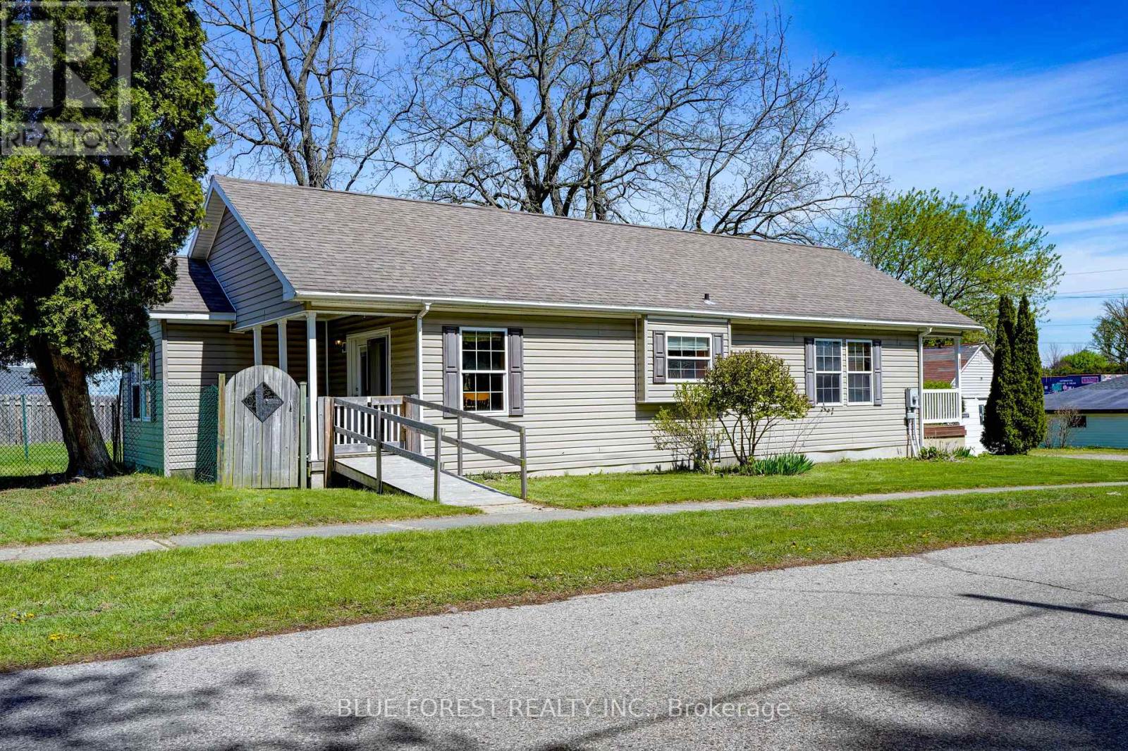 173 HARPER STREET - 4