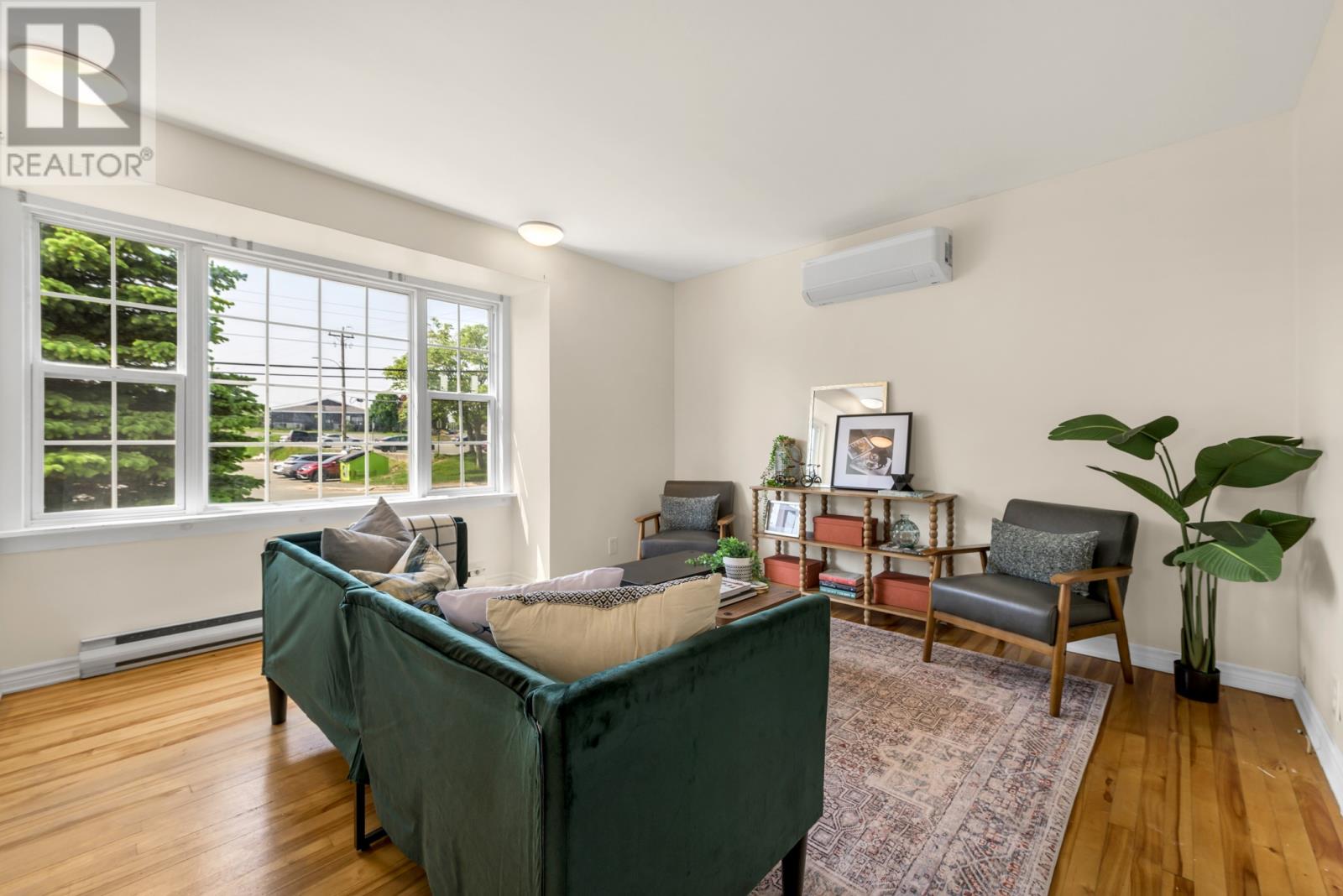 240 Freshwater Road - Image 14