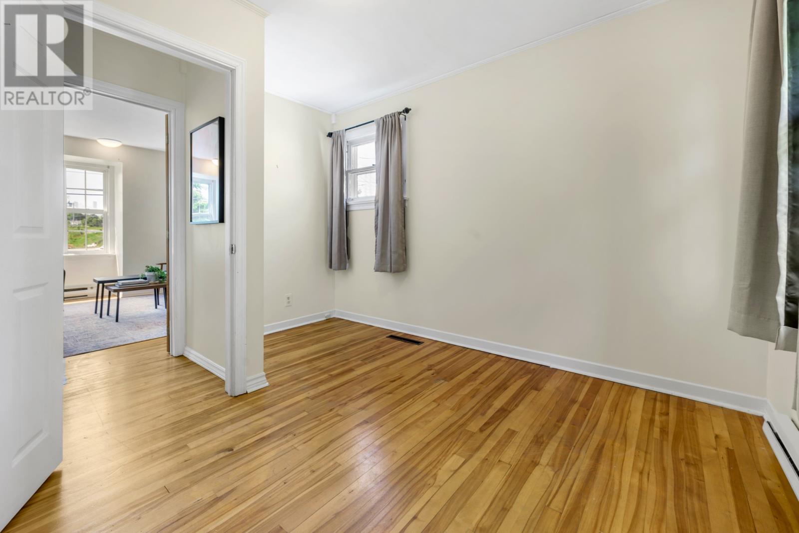240 Freshwater Road - Image 16