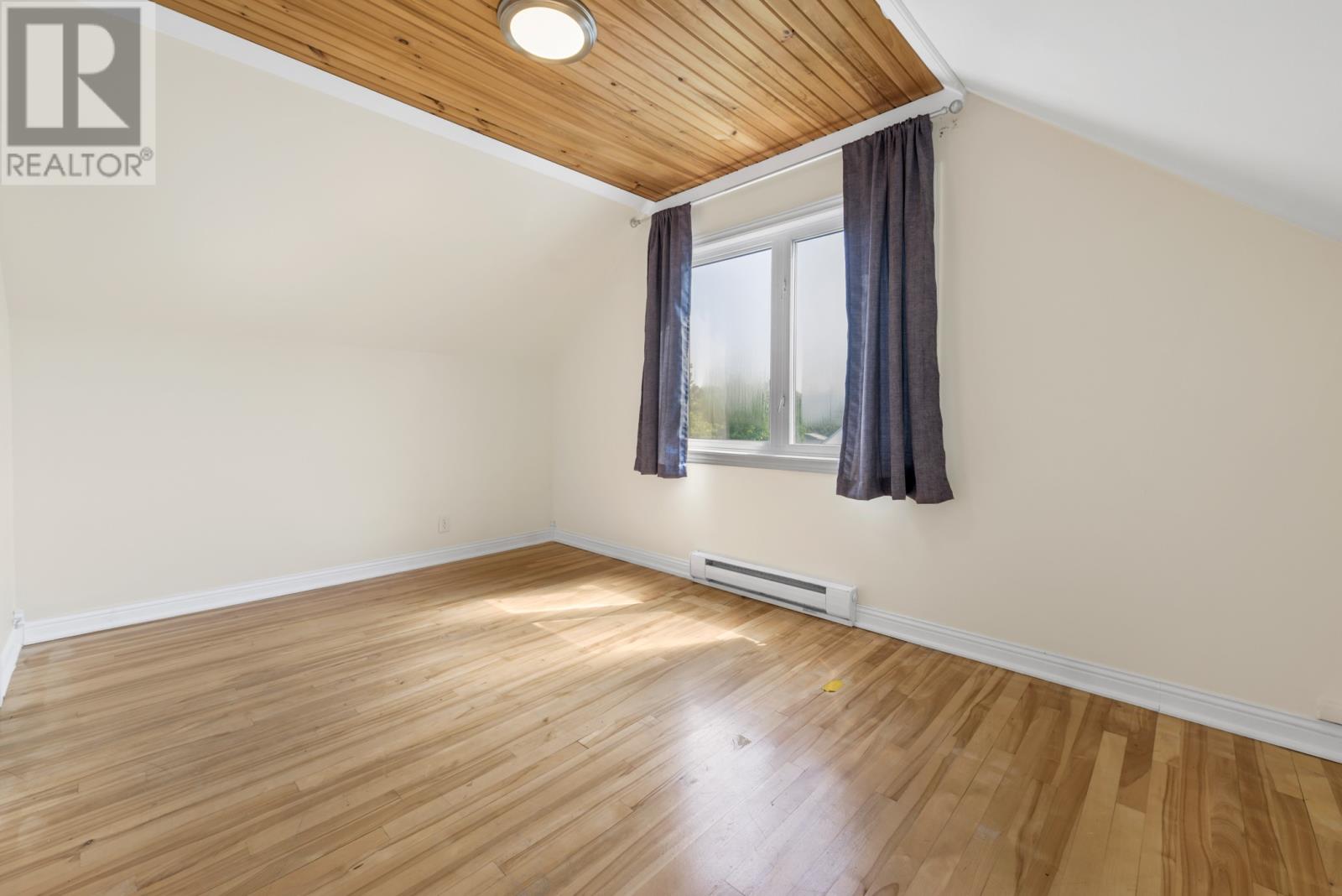 240 Freshwater Road - Image 20