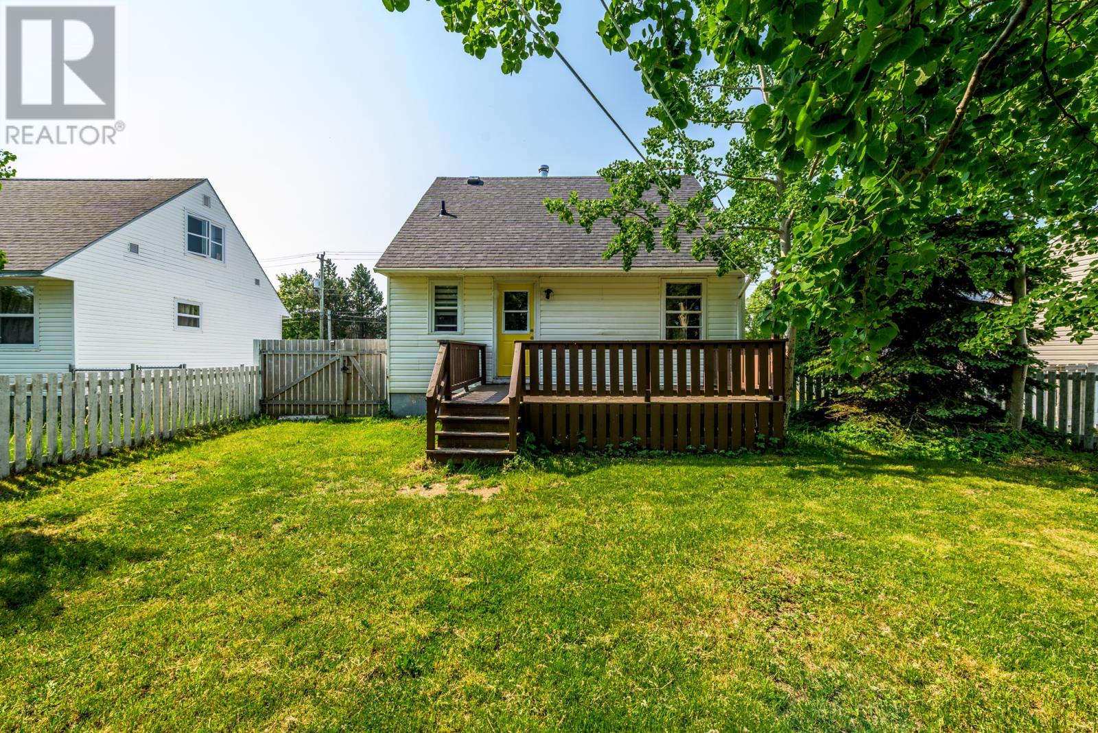 240 Freshwater Road - Image 36