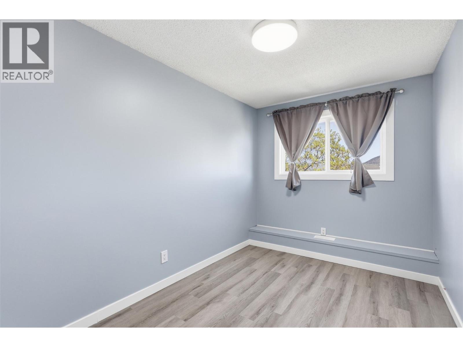 #22 1595 Summit Drive - Image 15
