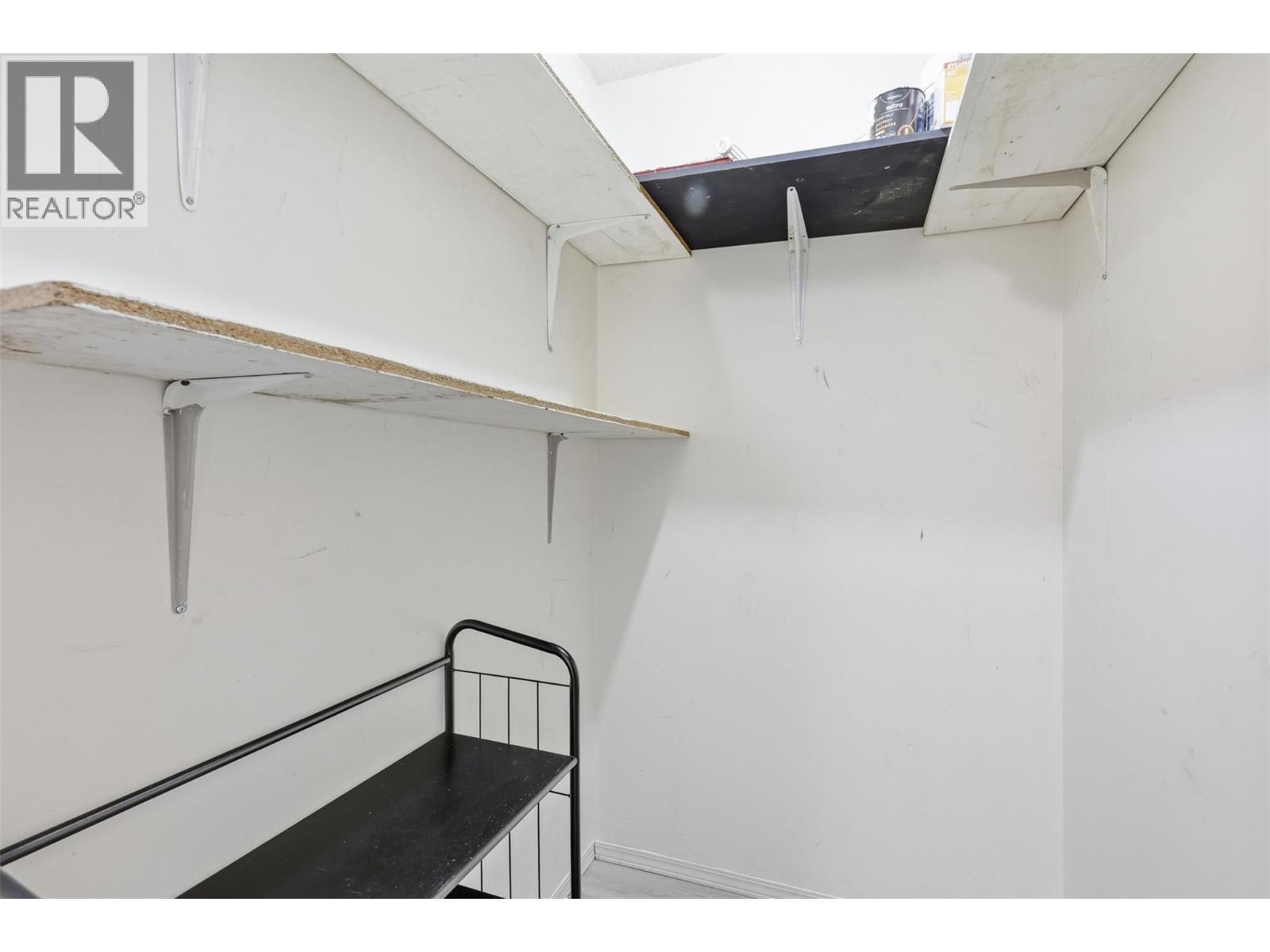 #22 1595 Summit Drive - Image 19
