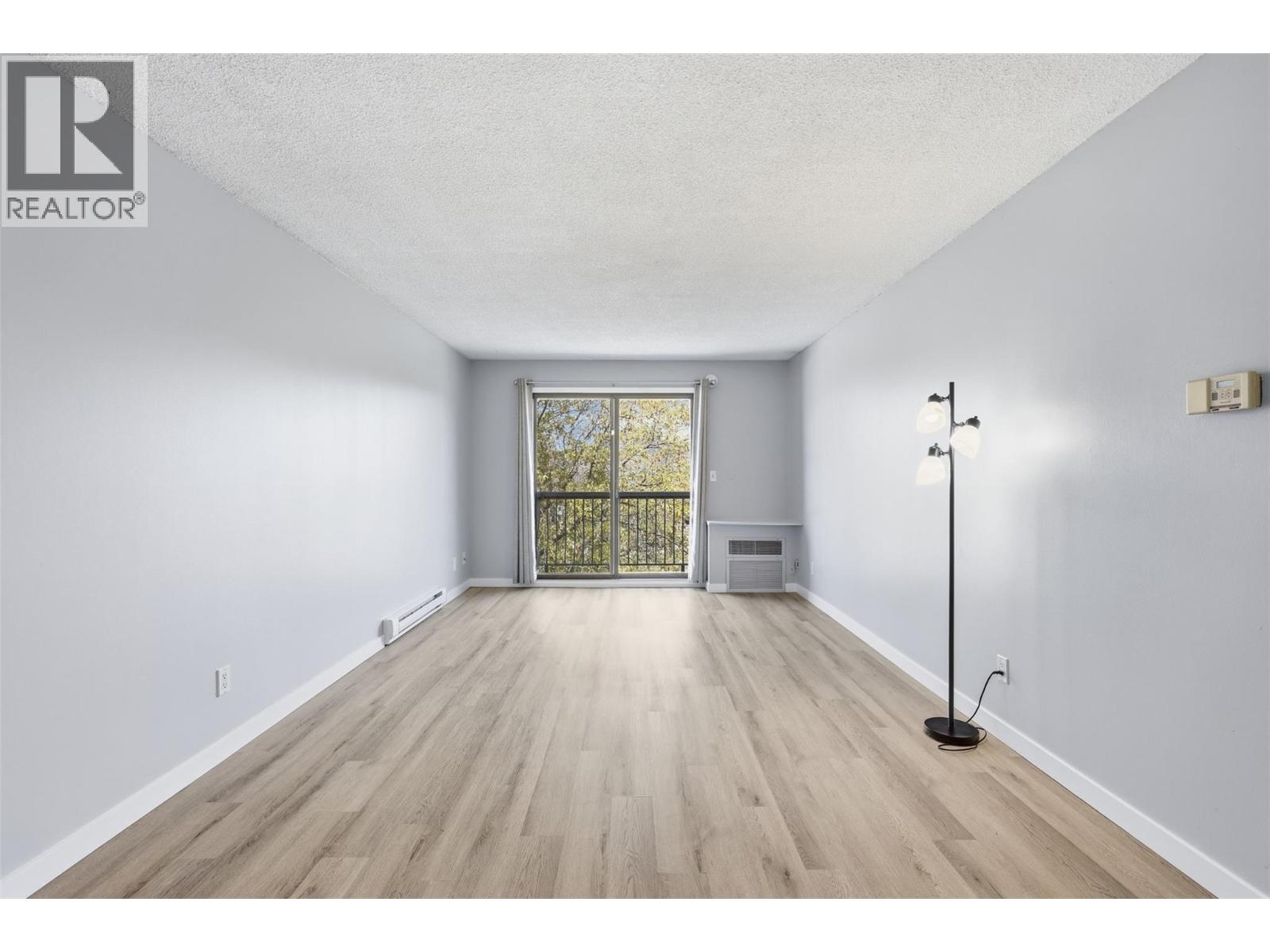 #22 1595 Summit Drive - Image 5