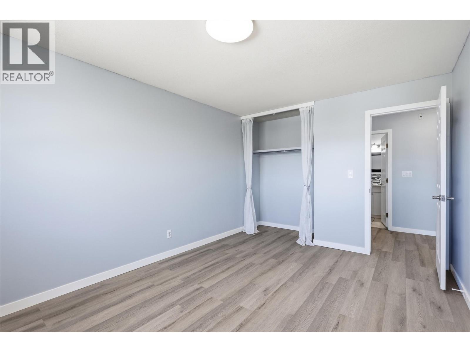 #22 1595 Summit Drive - Image 13