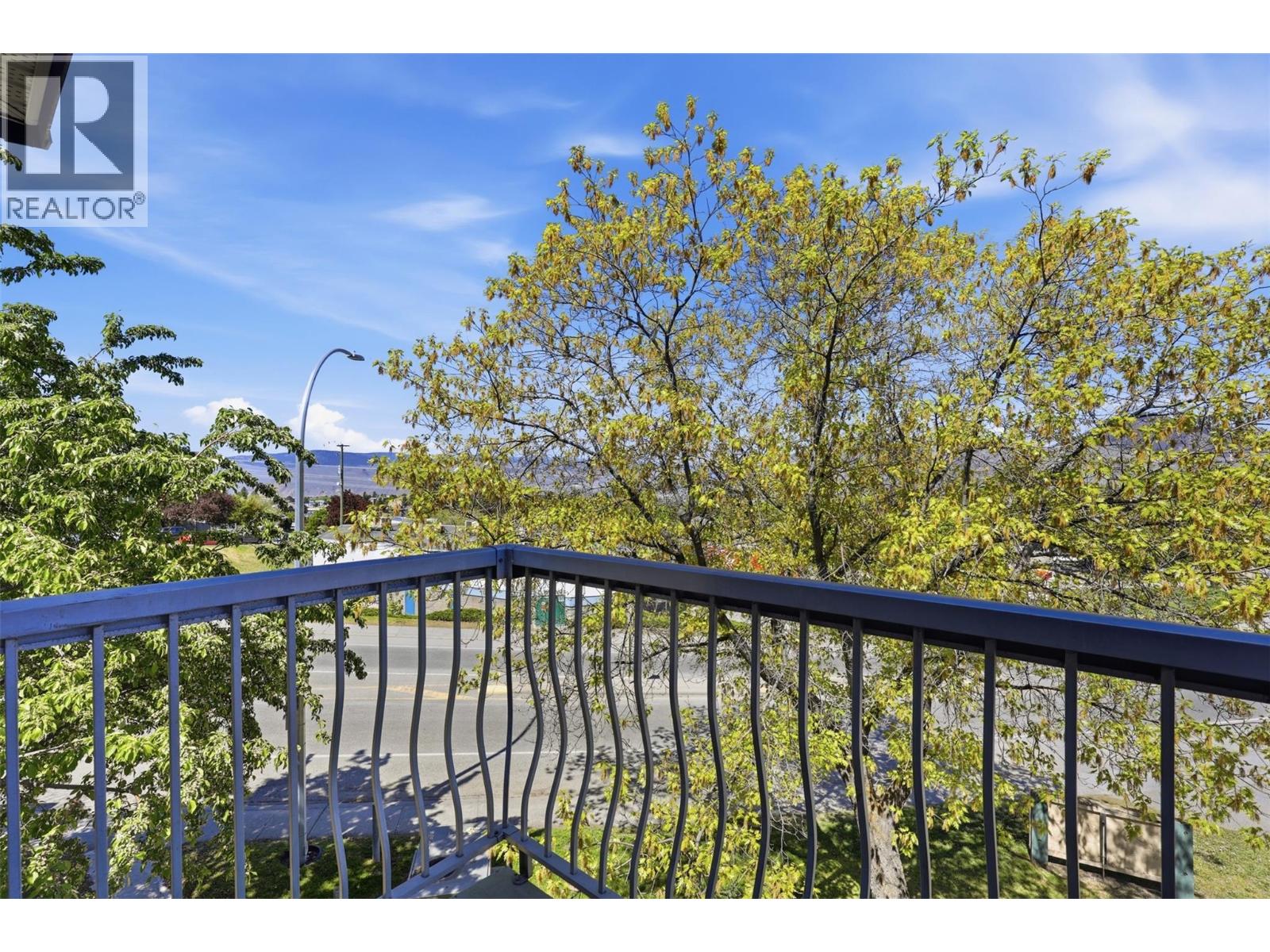 #22 1595 Summit Drive - 4