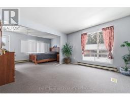 32848 Highway 17 Highway, Laurentian Hills, ON K0J1P0 Photo 23