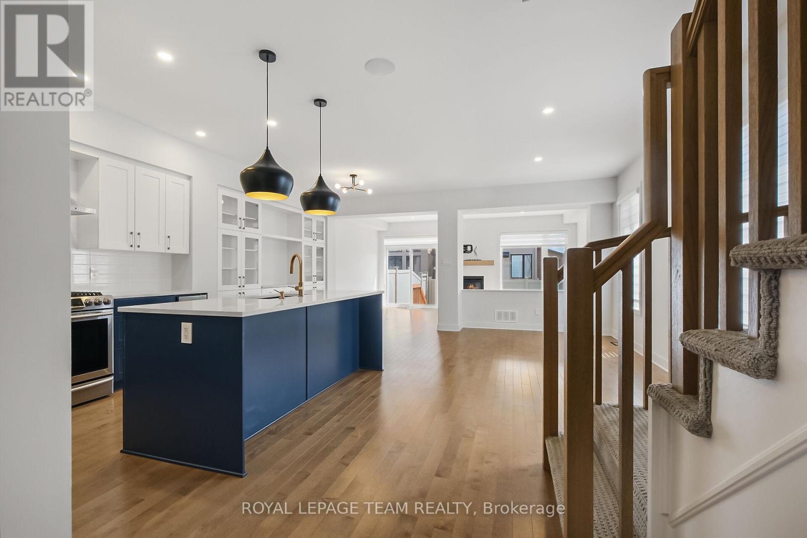 4 Bed, 3 Bath House for Rent in Ottawa – 799 CAIRN CRESCENT, Ottawa – MLS# X13518380 - Image 17