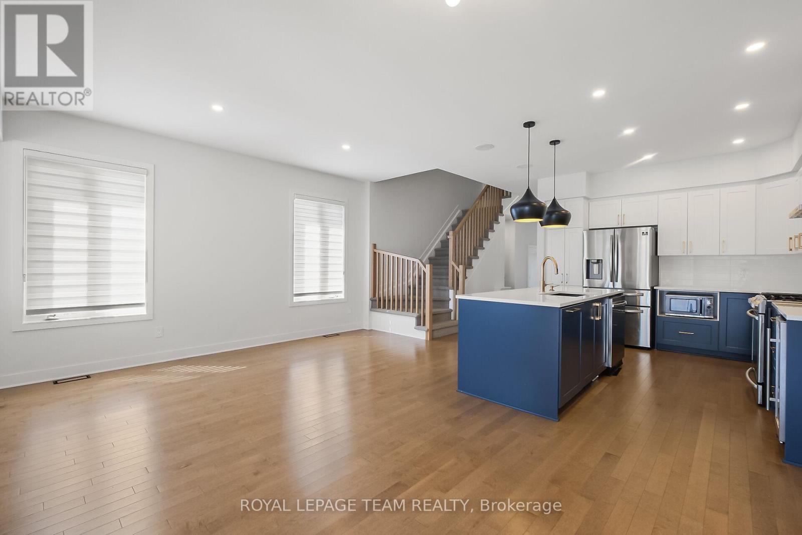 4 Bed, 3 Bath House for Rent in Ottawa – 799 CAIRN CRESCENT, Ottawa – MLS# X13518380 - Image 20