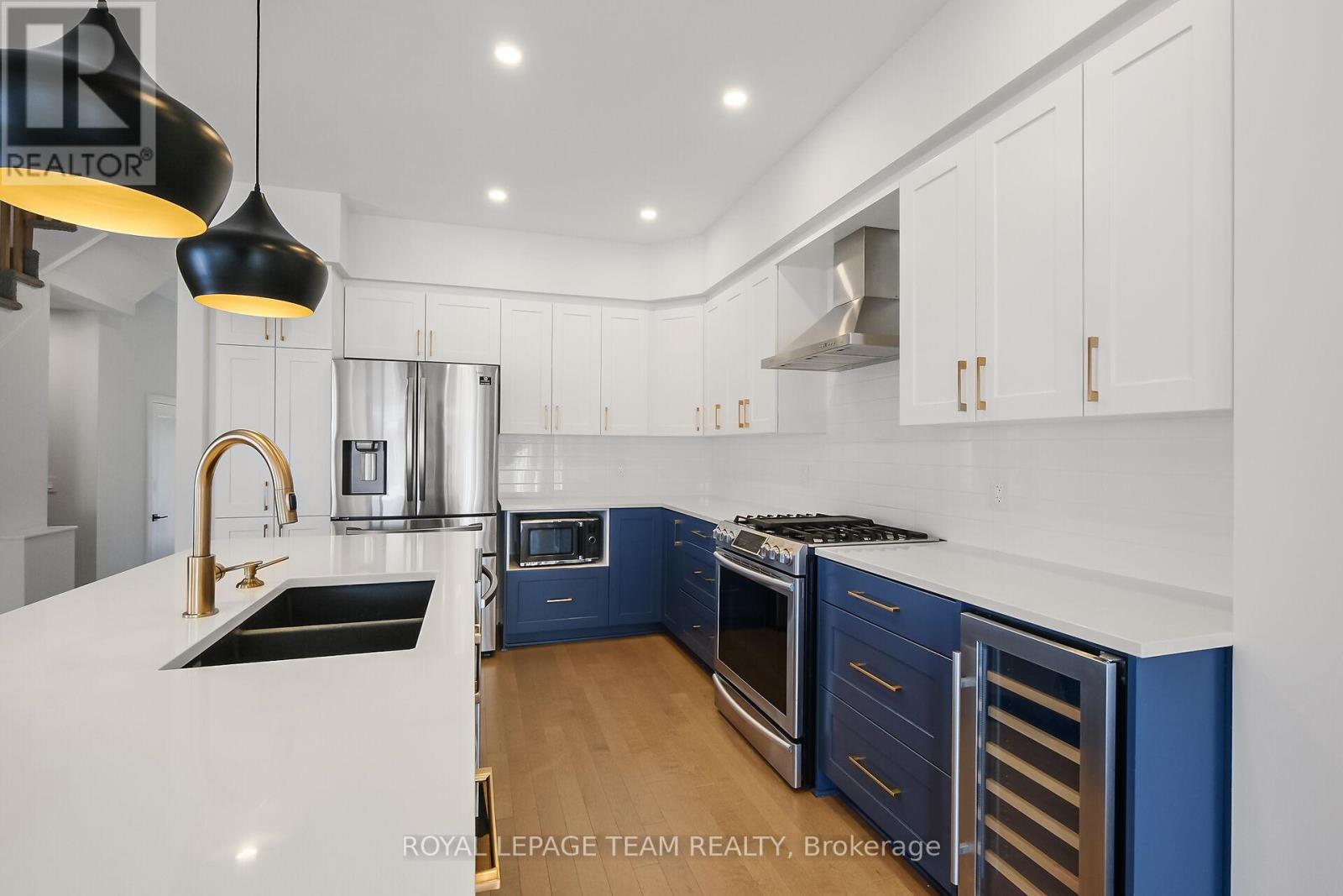 4 Bed, 3 Bath House for Rent in Ottawa – 799 CAIRN CRESCENT, Ottawa – MLS# X13518380 - Image 28