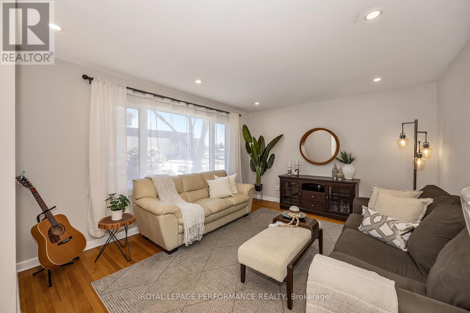 1960 OTHELLO AVENUE - 4