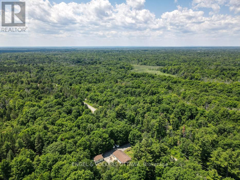 285 DRUMMOND 11 CONCESSION - 36
