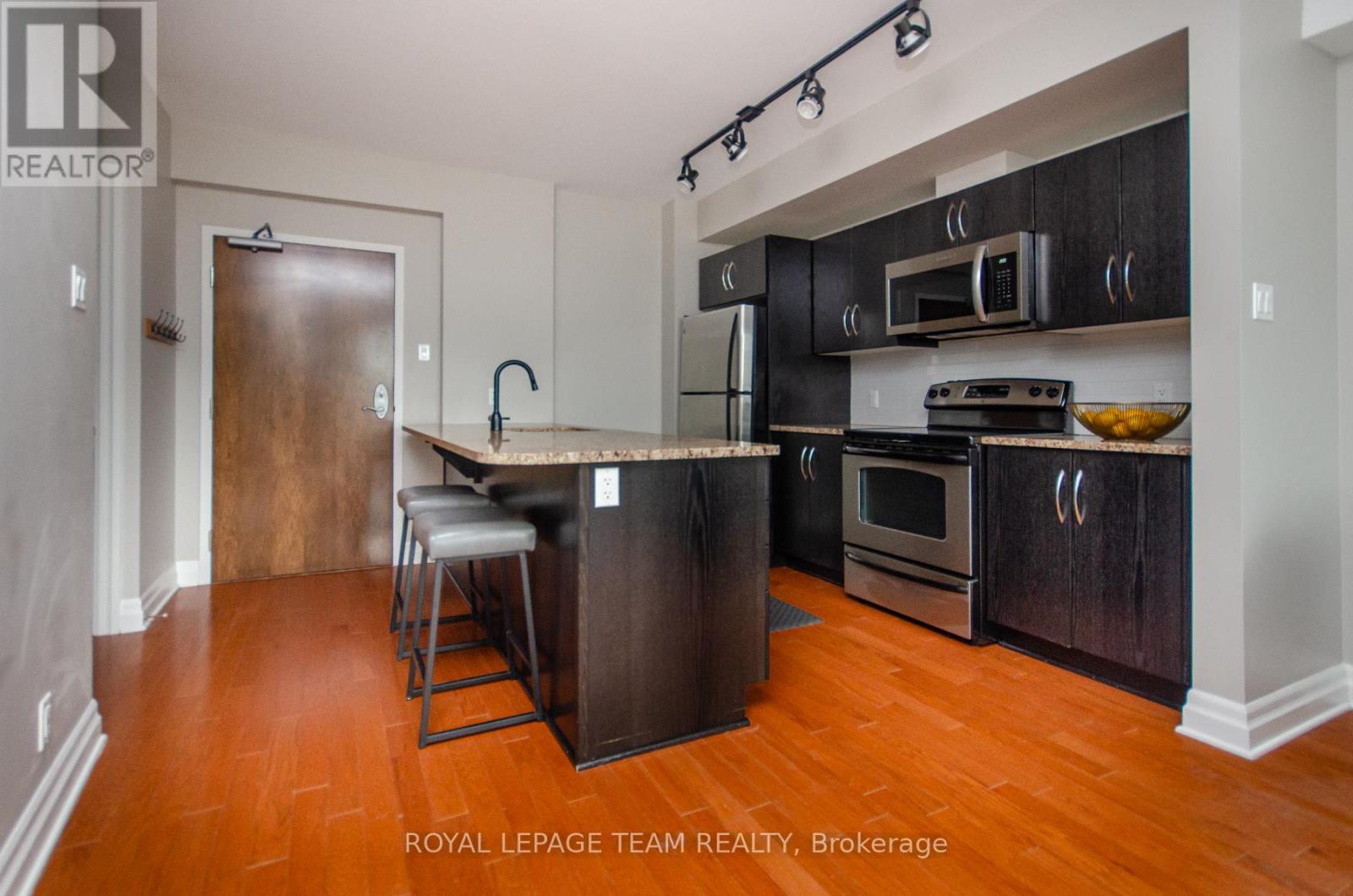 1 Bed, 1 Bath Apartment for Sale in Ottawa – 302 – 1433 WELLINGTON STREET W, Ottawa – MLS# X13518464 - Image 8