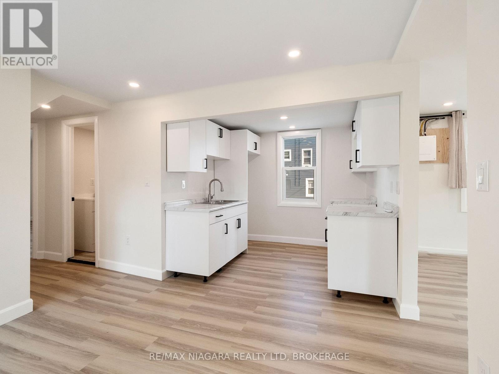 1 - 132 WATERLOO STREET, Fort Erie (Central) — photo 4