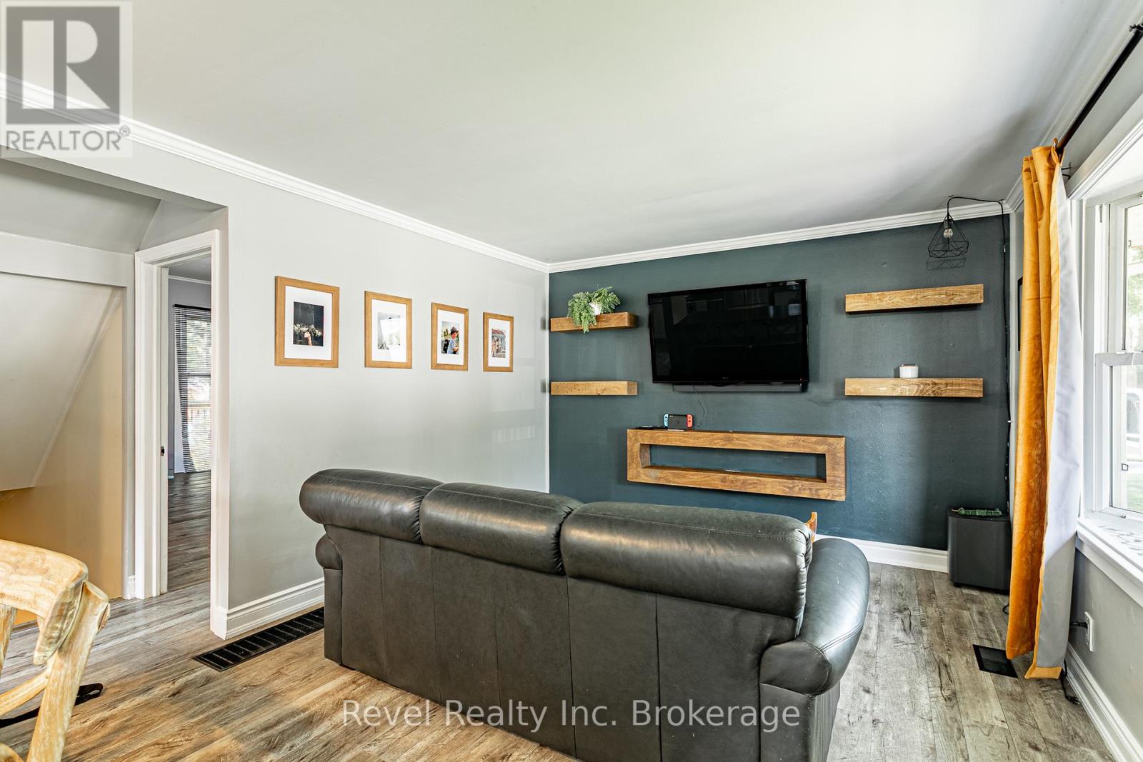 719 LANCASTER STREET - 11