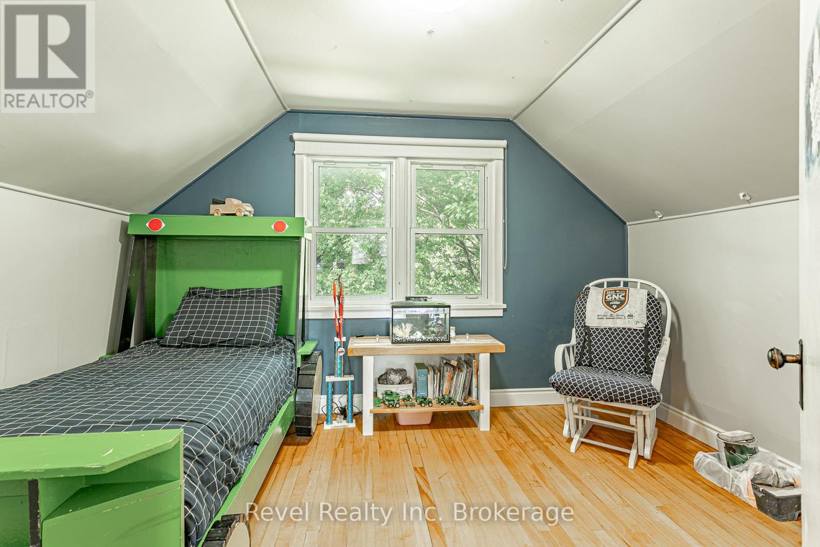 719 LANCASTER STREET - 16