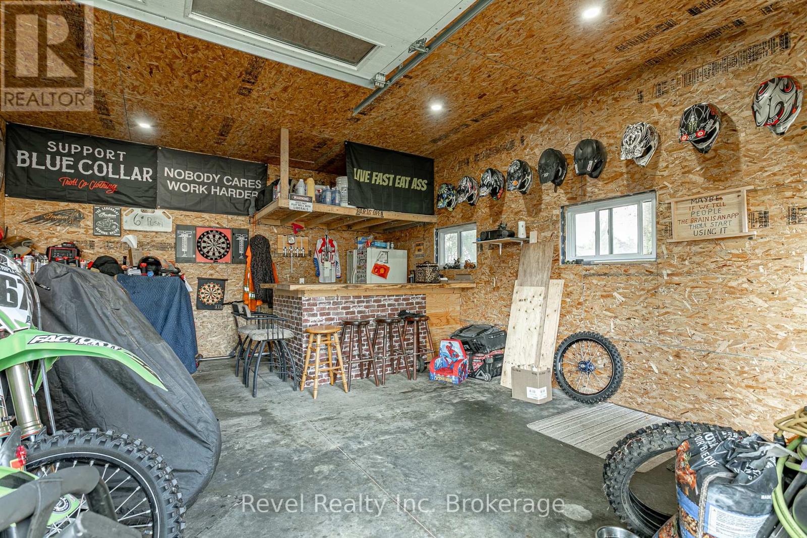 719 LANCASTER STREET - 29