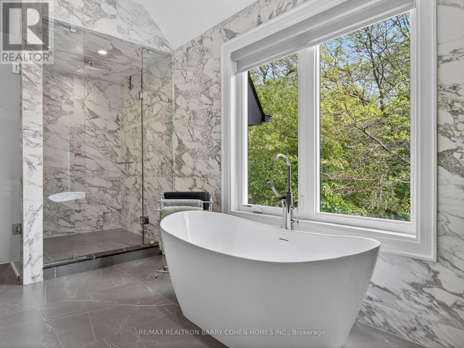 205 NORTHWOOD DRIVE - 18