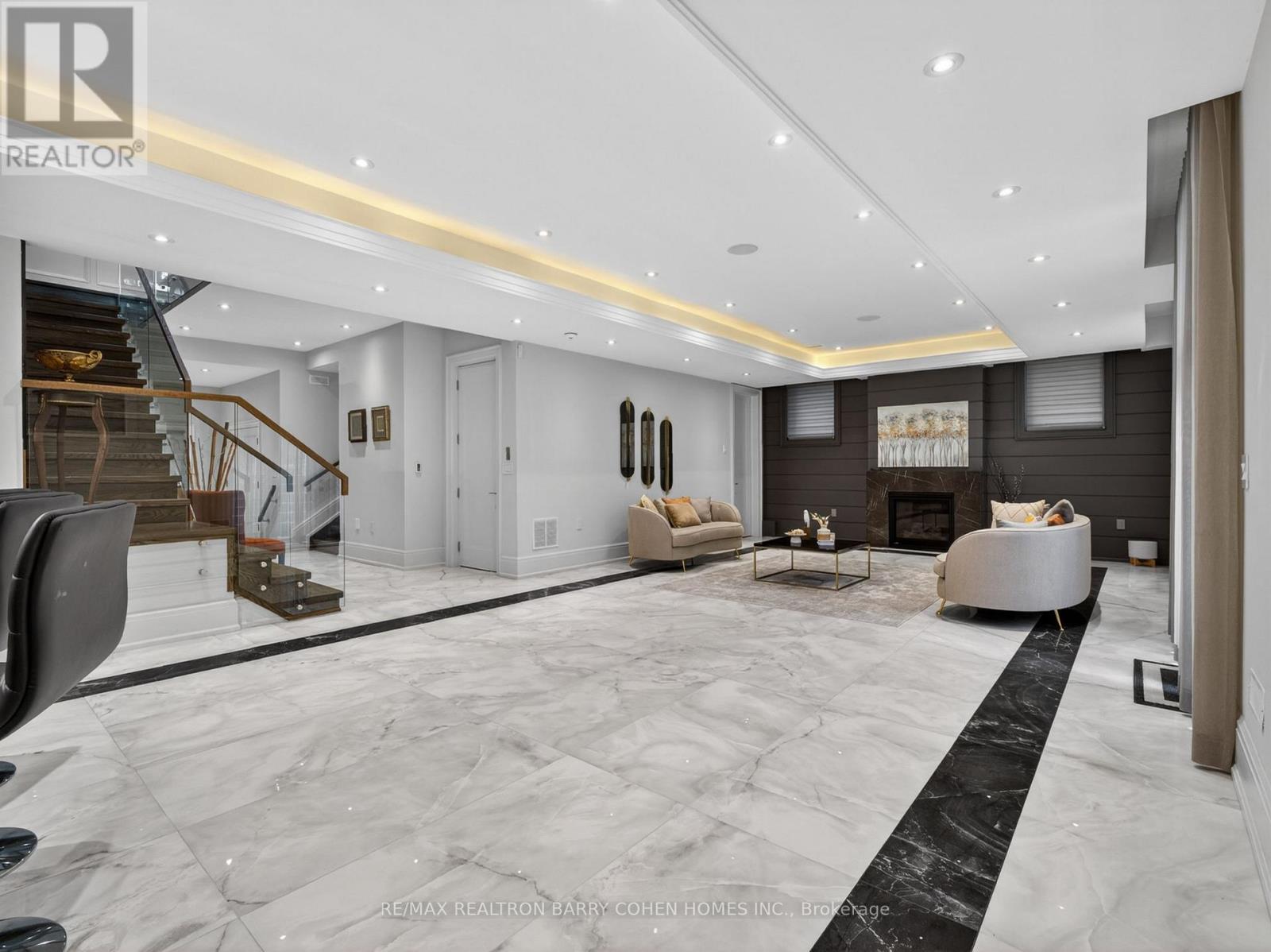 205 NORTHWOOD DRIVE - 30