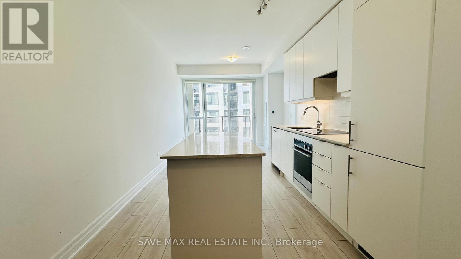 #3110 30 ELM DRIVE W - 10