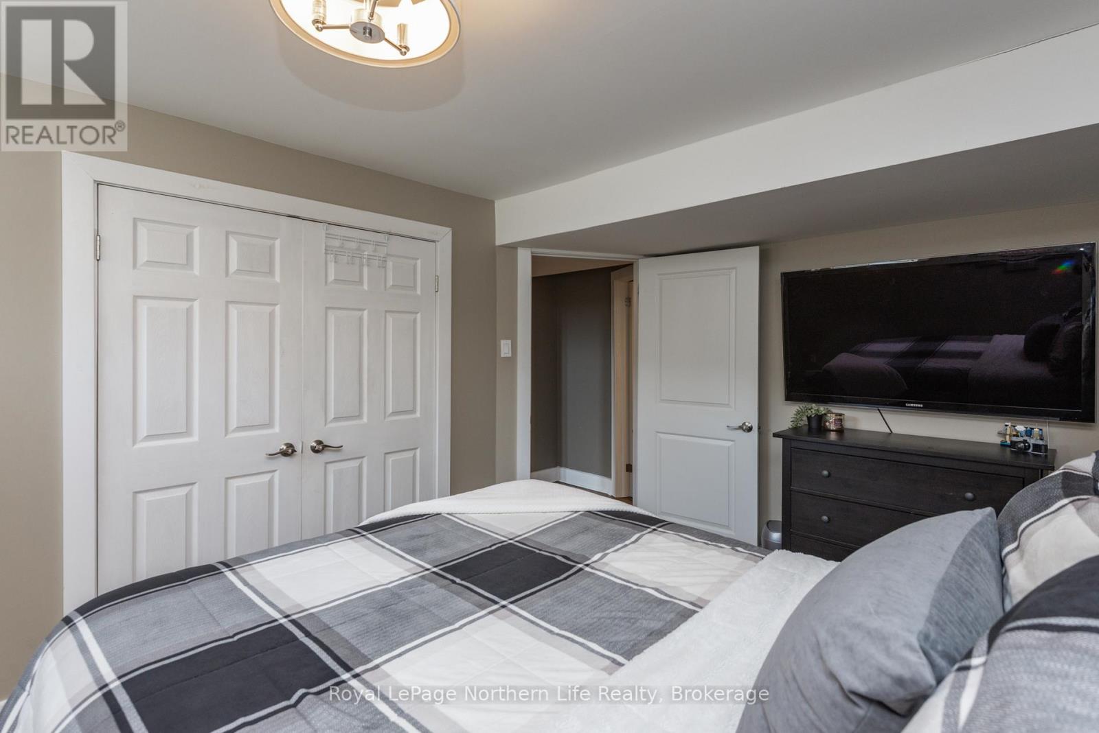 64 EGLINGTON ROAD S - 27