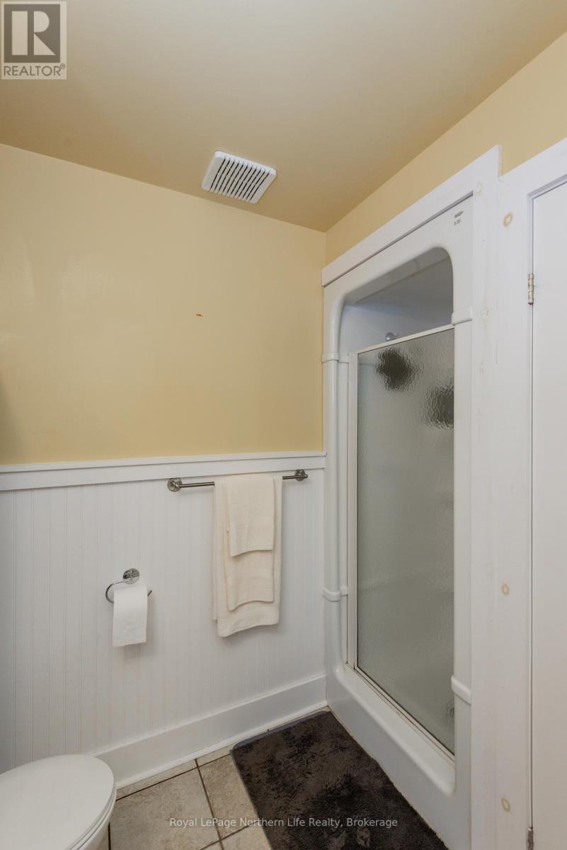 64 EGLINGTON ROAD S - 32