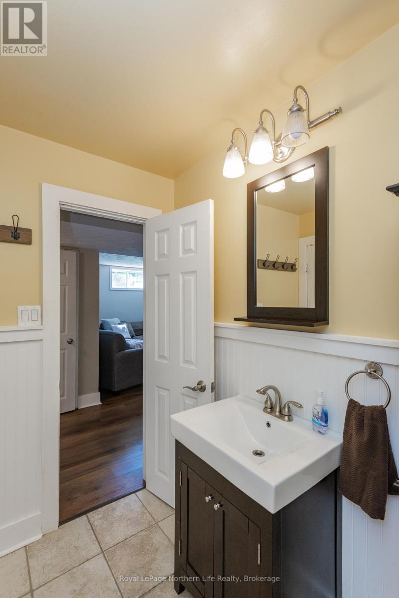 64 EGLINGTON ROAD S - 33