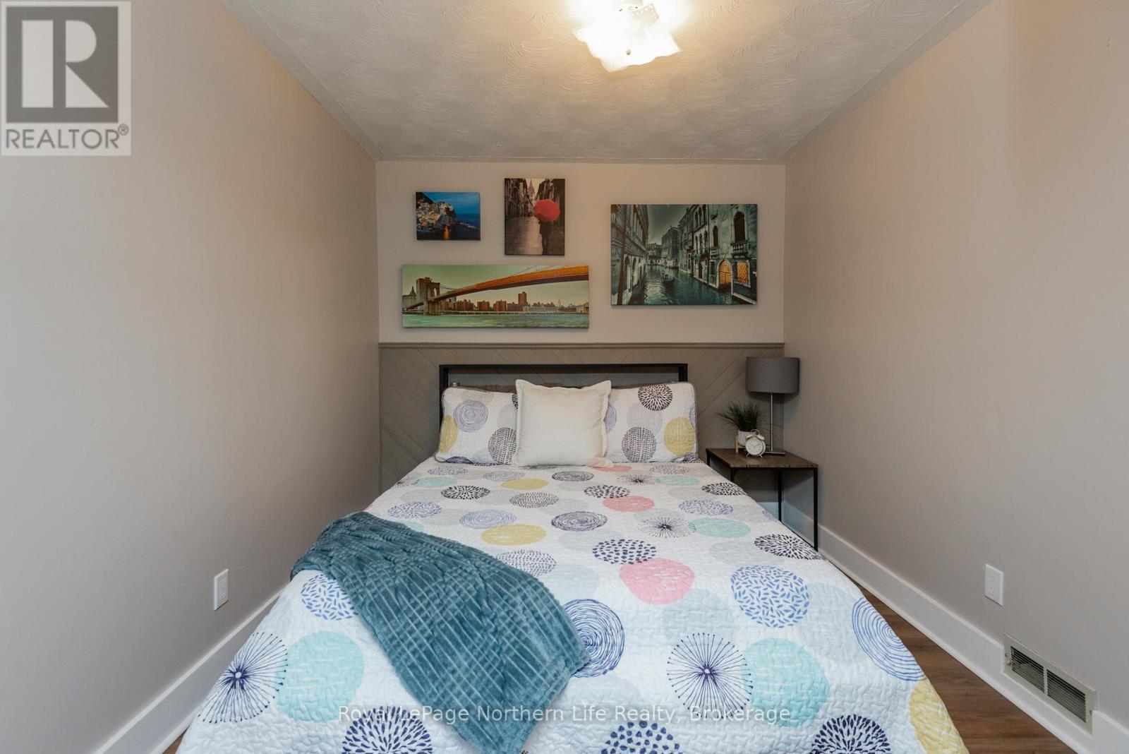 64 EGLINGTON ROAD S - 39